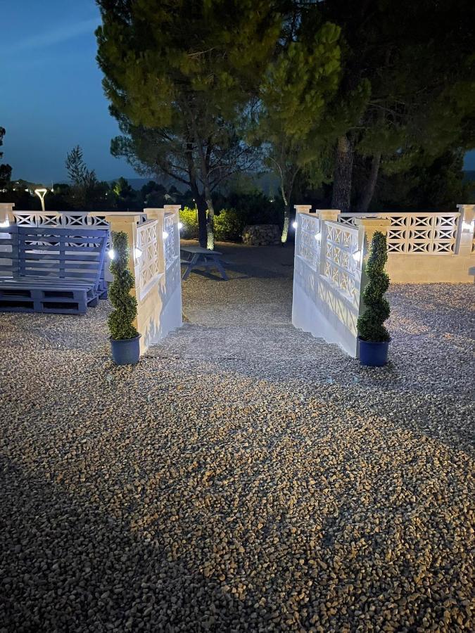 Djm Palms - Shared Casa Rural - Casa Rural Compartida - No Es Una Casa Privada Ayora 外观 照片