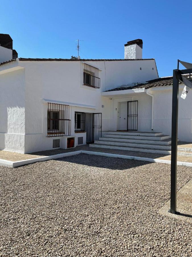 Djm Palms - Shared Casa Rural - Casa Rural Compartida - No Es Una Casa Privada Ayora 外观 照片